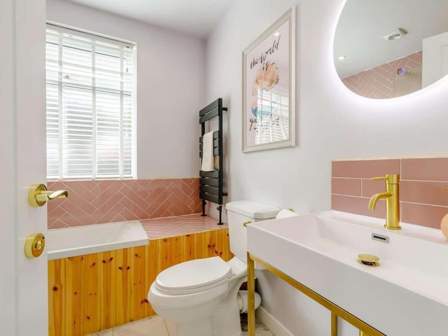Dawns House Cromford, Peak District, Hot Tub, For 6 - Stunning Views Apartment Bagian luar foto