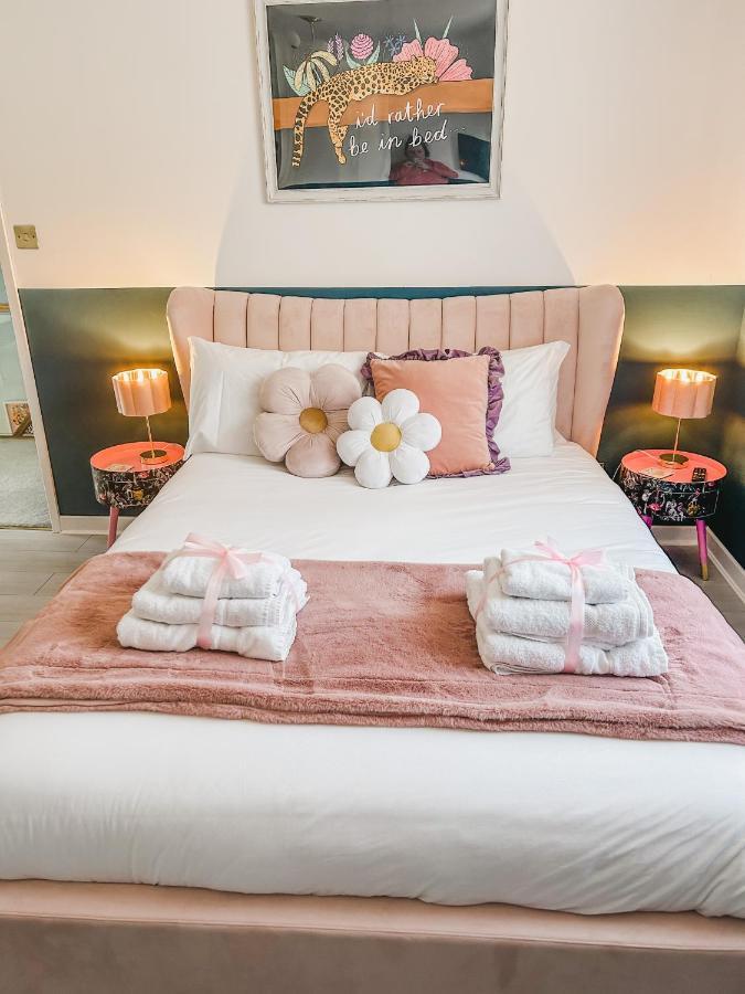 Dawns House Cromford, Peak District, Hot Tub, For 6 - Stunning Views Apartment Bagian luar foto